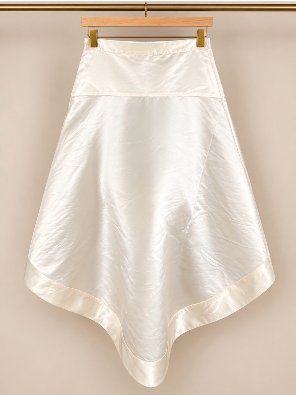 Cynthia Rowley Livia High-Low Satin Skirt in Ivory size 8 - Picture 2 of 5
